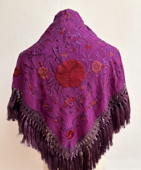 Mant&oacute;n Rosario Morado Envejecido